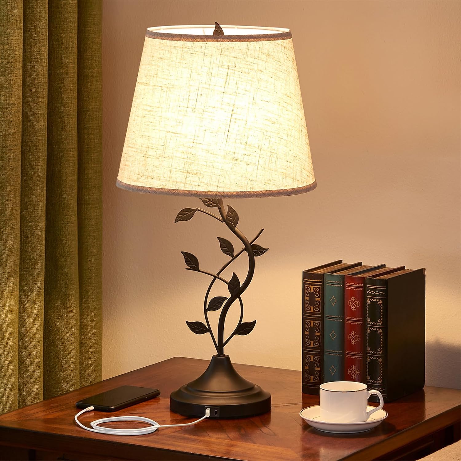 USB Charging Bedside Table Lamp
